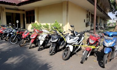 Polisi-Berhasil-Amankan-Belasan-Motor-di-Bangkalan-Diduga-Hasil-Curanmor