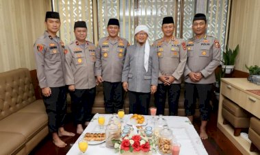 Terima-Kunjungan-Kaops-Nusantara-Cooling-System,-Aa-Gym-Serukan-Pemilu-2024-tanpa-Perpecahan