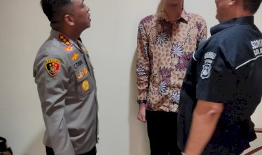 Kapolresta-Sidoarjo-Mengecek-Pendaftaran-Anggota-Polri,-Jamin-Berjalan-Profesional-dan-Transparan