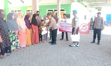 Polsek-Krembung-Bagikan-50-Paket-Sembako-Peringati-Hari-Bhayangkara-Ke-78