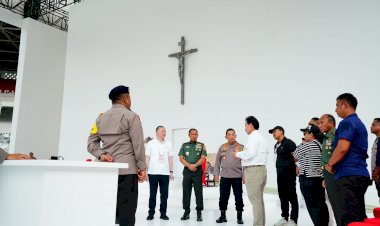 Tinjau-Kesiapan-Pengamanan,-Kapolri-Instruksikan-Warga-Terlayani-dengan-Baik-saat-Misa-Agung-Paus-Fransiskus