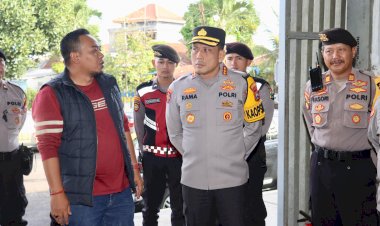 Kapolresta-Banyuwangi-Tinjau-Gudang-KPU,-Pastikan-Kesiapan-Keamanan-dan-Logistik-Pilkada-2024