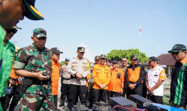 Kolaborasi,-Polres-Ponorogo-dan-Lintas-Instansi-Siapkan-Personel-Hadapi-Bencana-Hidrometeorologi