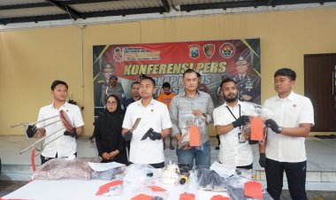 Polresta-Sidoarjo-Ungkap-Kasus-Anak-Bunuh-Ibunya-di-Tambak-Rejo-Waru