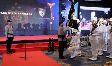 Resmikan-Pataka-Dipta-Prakasha,-Irwasum-Polri:-Resapi-dan-Jadikan-Pedoman-Agar-Hasil-Kerja-Bermanfaat-bagi-Masyarakat