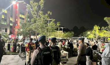 Polri-Kerahkan-Brimob-untuk-Evakuasi-dan-Pengamanan-Pascagempa-di-Tarakan